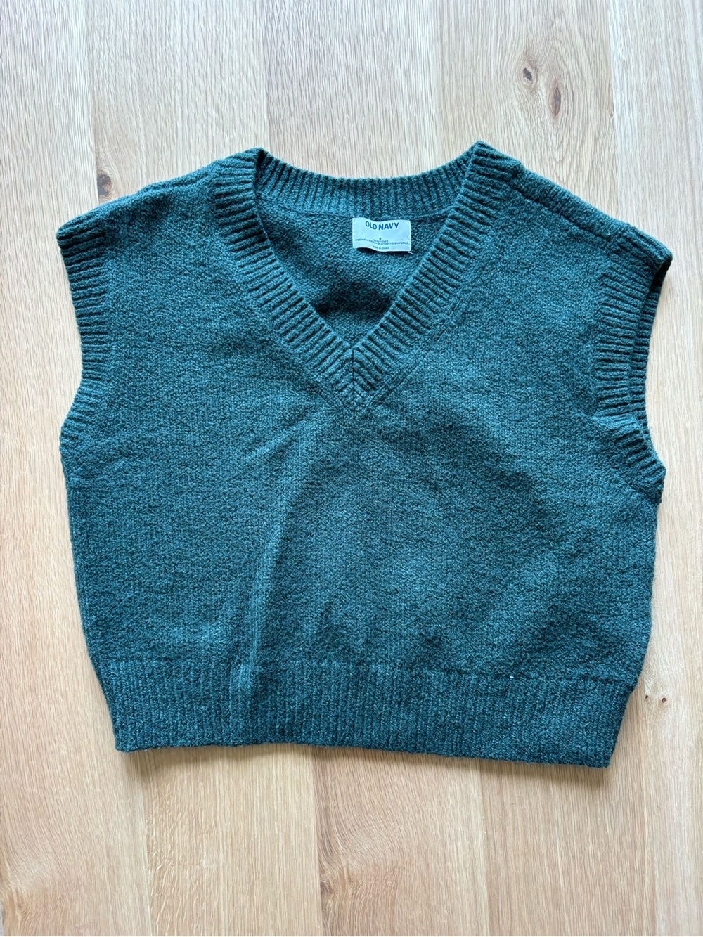 Old Navy Women's Dark Green V-Neck Knit Sweater Vest